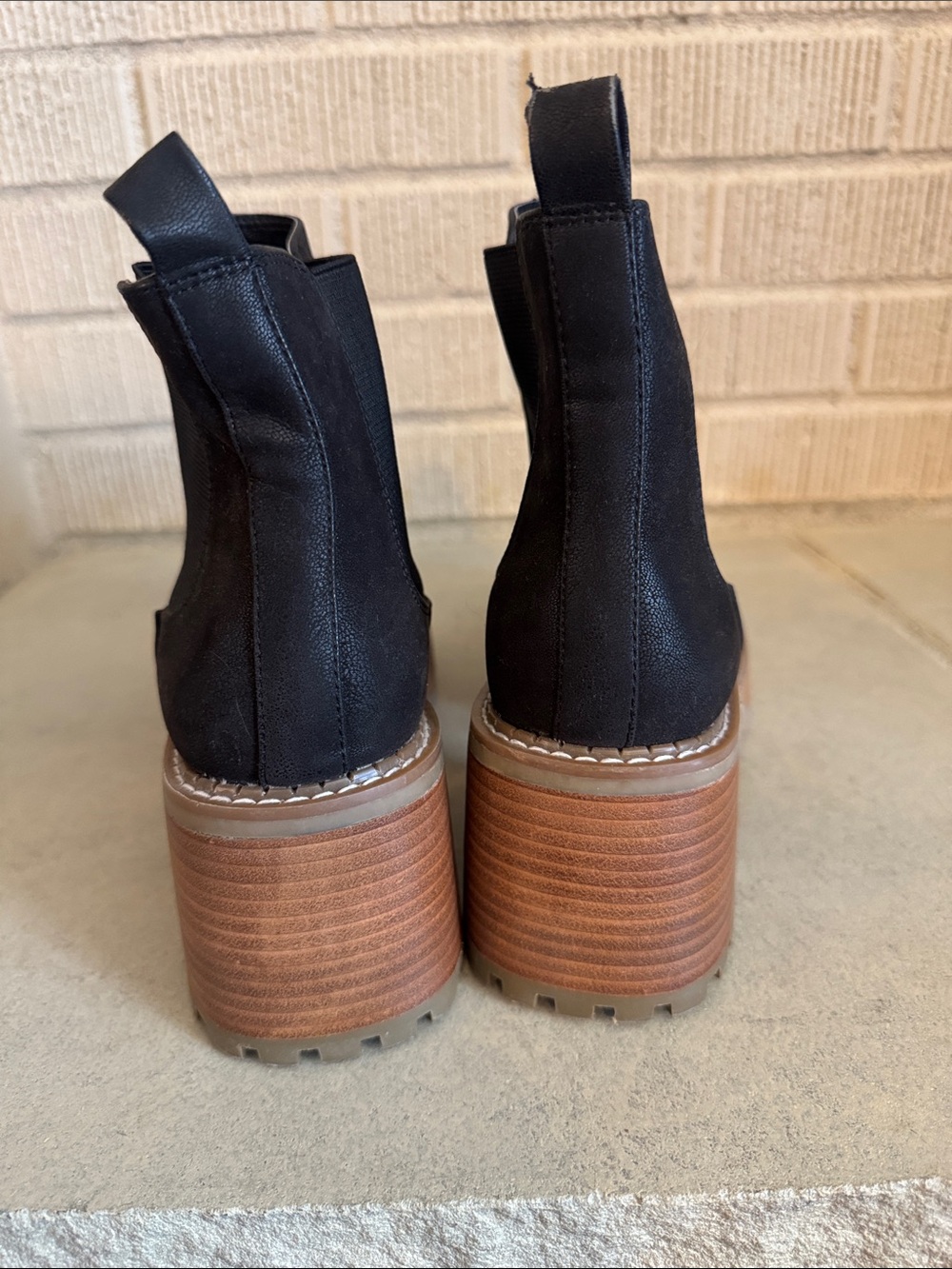 MIA Black Chelsea Platform Heel Boots - Picture 3 of 4
